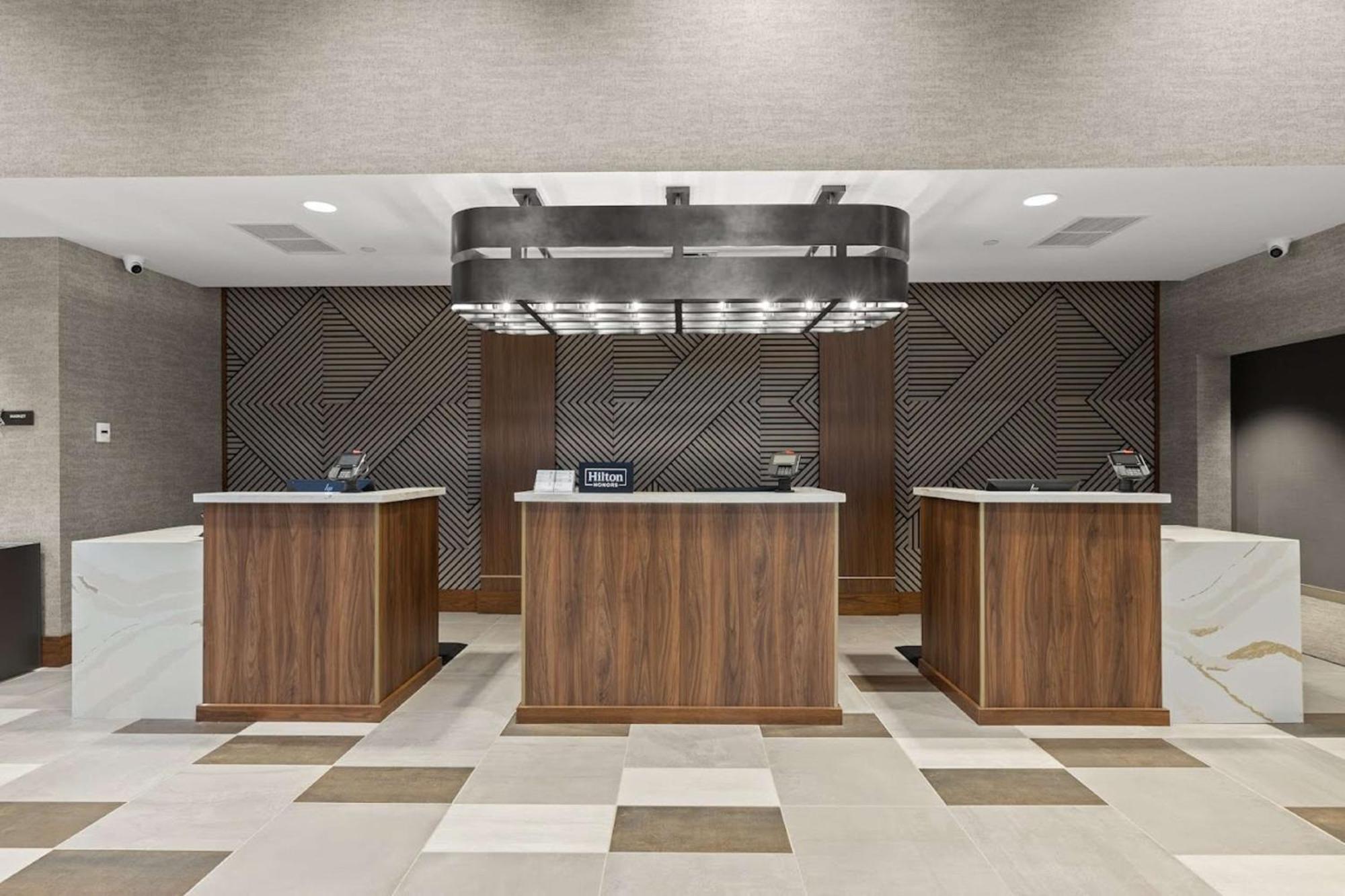 Embassy Suites By Hilton Irving Las Colinas Exterior photo