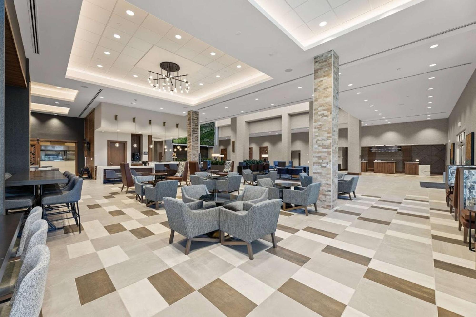 Embassy Suites By Hilton Irving Las Colinas Exterior photo